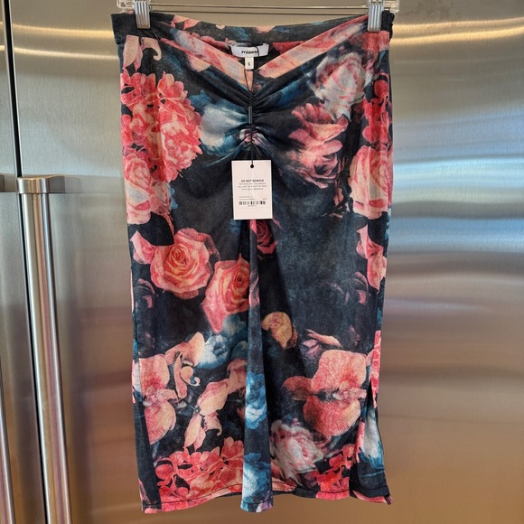 NWT Miaou Preston Skirt in Decades Rose Midi with Slit Floral - Picture 2 of 12